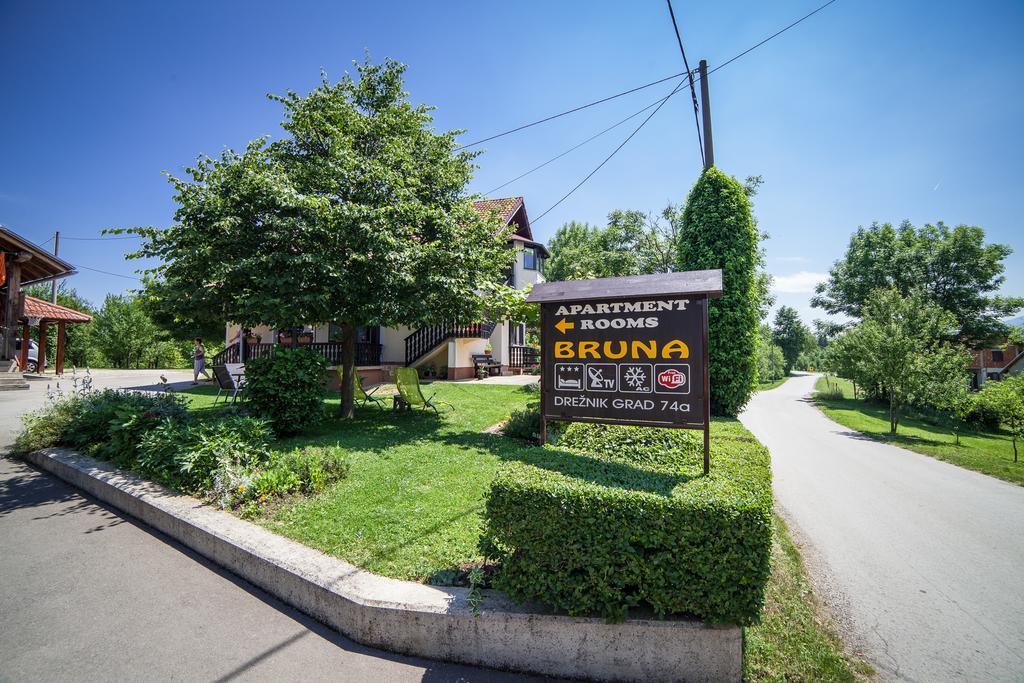 Apartmant & Room Bruna Dreznik Grad Bagian luar foto